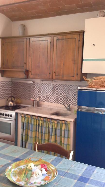 Agriturismo Poggio Al Tesoro Crespina Eksteriør billede