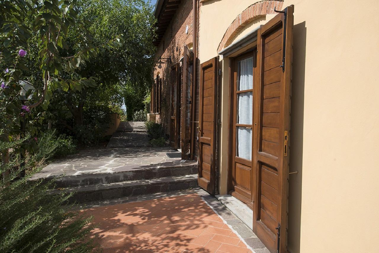Agriturismo Poggio Al Tesoro Crespina Eksteriør billede